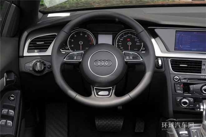 2014款 Cabriolet 45 TFSI風(fēng)尚版
