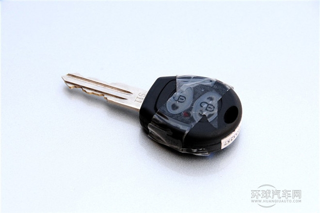 2012款 運(yùn)動版 1.0L 手動啟航型