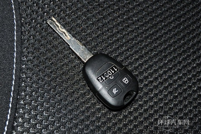 2014款 1.5L 手動(dòng)精英型