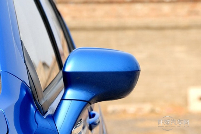 2012款 1.5L 手動(dòng)舒適型