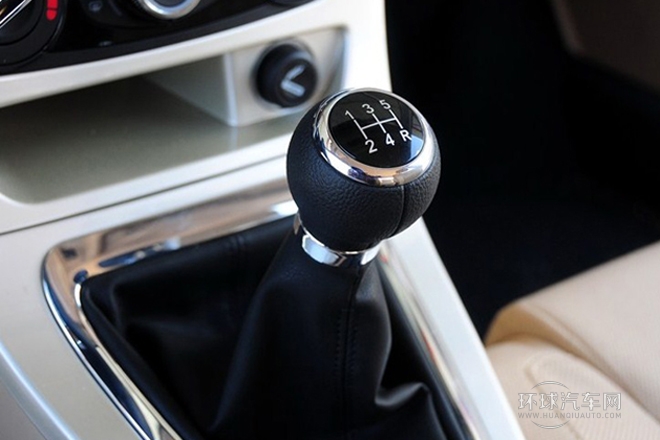 2012款 1.5L 手動(dòng)舒適型