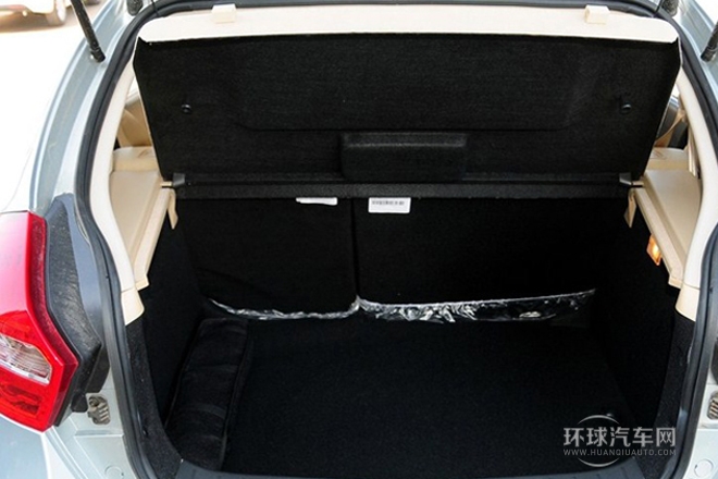 2012款 1.5L 自動(dòng)豪華型