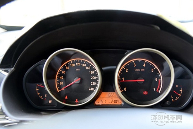 2013款 1.5L 手動(dòng)豪華型