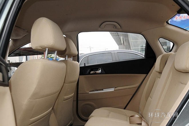 2013款 1.5L 手動(dòng)舒適型