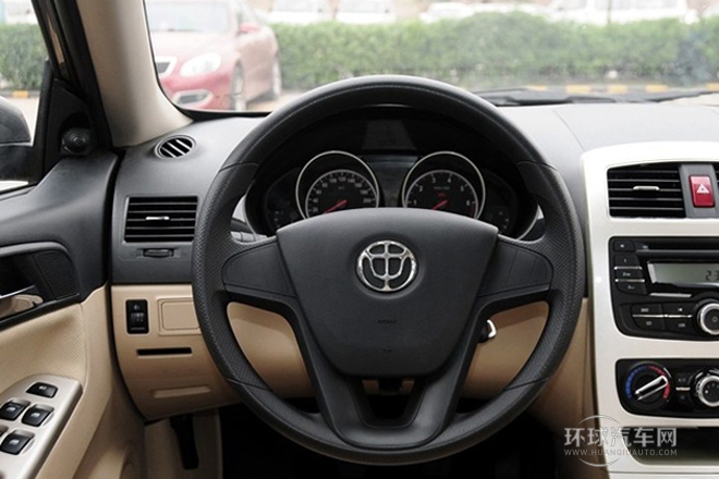 2013款 1.5L 手動(dòng)舒適型