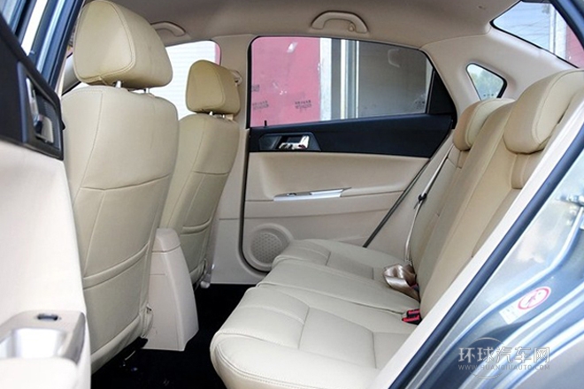 2013款 1.5L 自動(dòng)舒適型