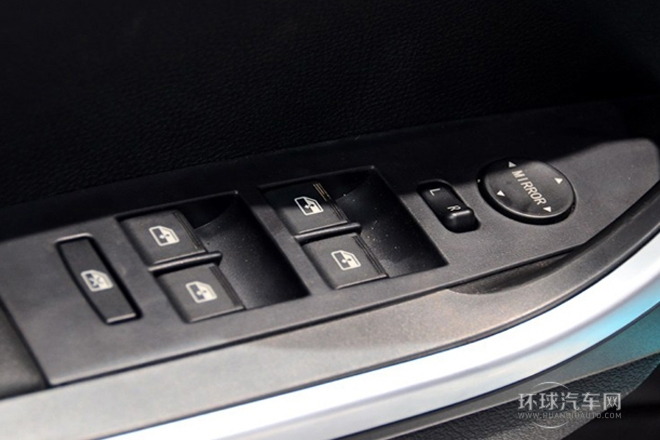 2013款 S350 2.0T 兩驅(qū)手動汽油超豪華版5座