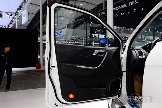 2013款 S350 2.0T 兩驅(qū)手動汽油超豪華版5座