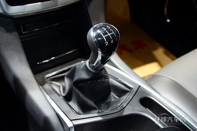 2013款 S350 2.0T 兩驅(qū)手動汽油超豪華版5座