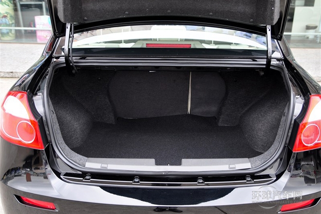 2012款 1.6L 手動(dòng)舒適型
