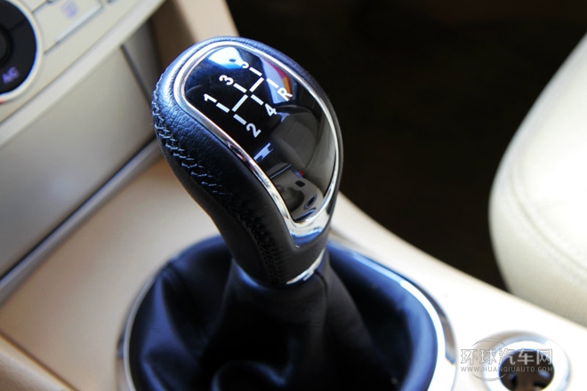 2012款 2.0L 手動(dòng)豪華型DVVT