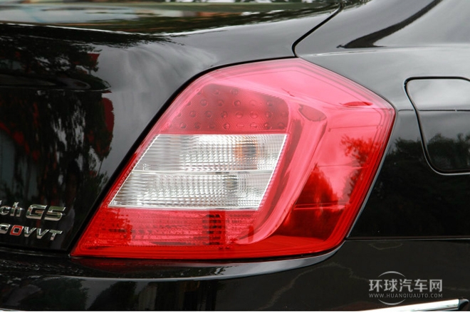 2012款 2.0T 自動(dòng)豪華型