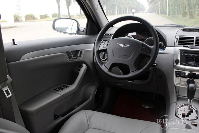 2012款 2.0T 自動(dòng)尊享型