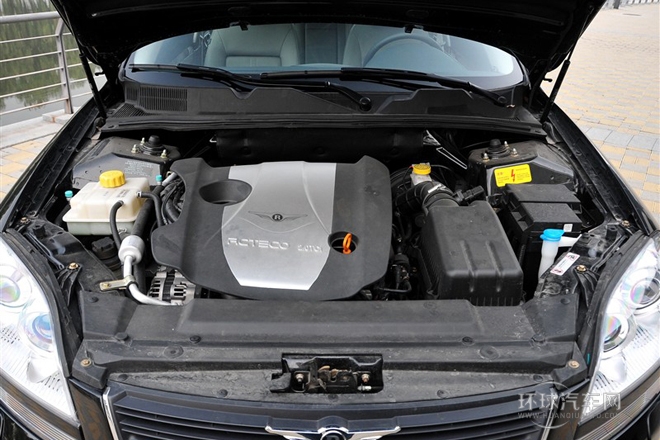 2011款 2.0T 自動(dòng)旗艦型