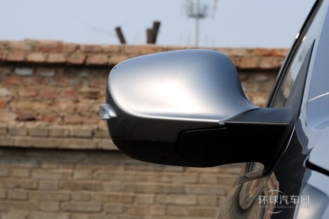 2012款 1.5T 自動兩驅(qū)運動型