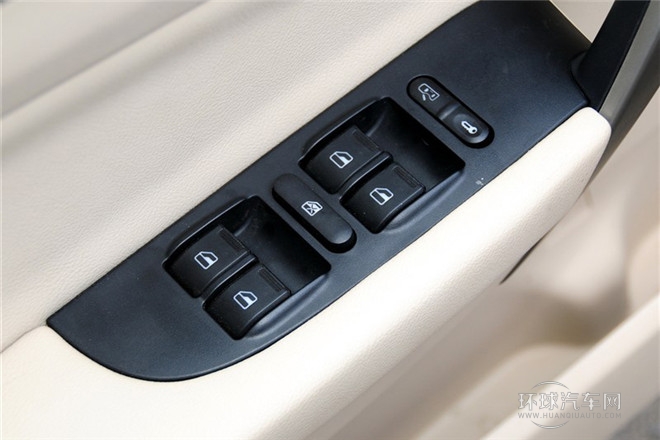 2012款 三廂 1.6L CVT進(jìn)取型