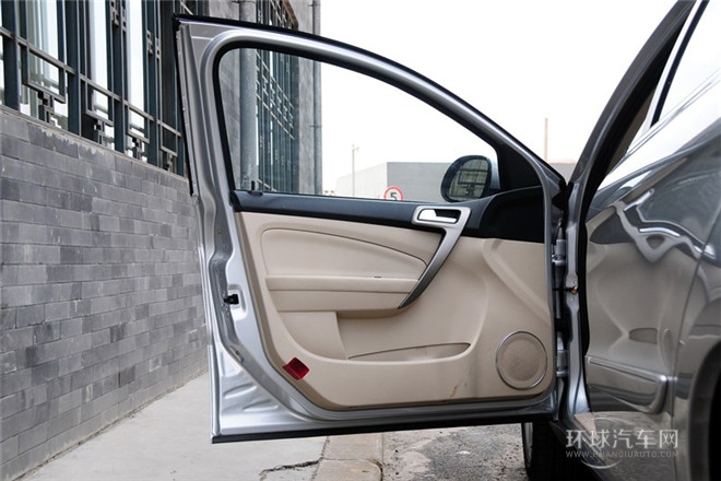 2012款 三廂 1.6L CVT進(jìn)取型