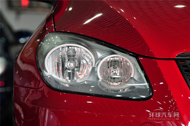 2010款 改款兩廂 1.6L 手動(dòng)進(jìn)取型