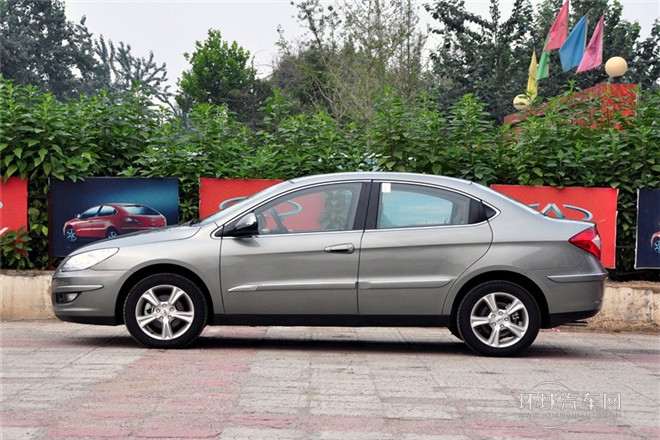 2010款 改款三廂 1.6L 手動進(jìn)取型