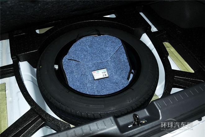 2013款 1.5L 手動(dòng)風(fēng)尚型