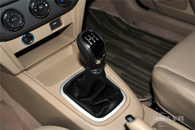 2014款 1.5L 手動優(yōu)悅型