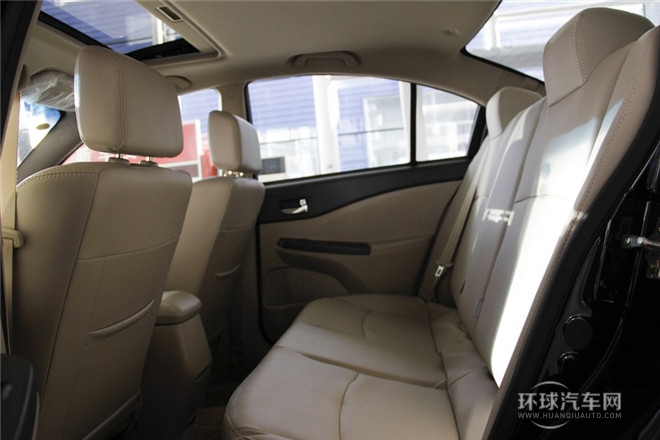 2014款 1.5L 手動(dòng)智悅型