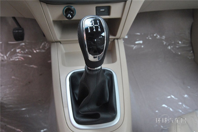 2014款 1.8L CVT優(yōu)悅型