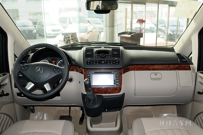 2012款2.5L領(lǐng)航版