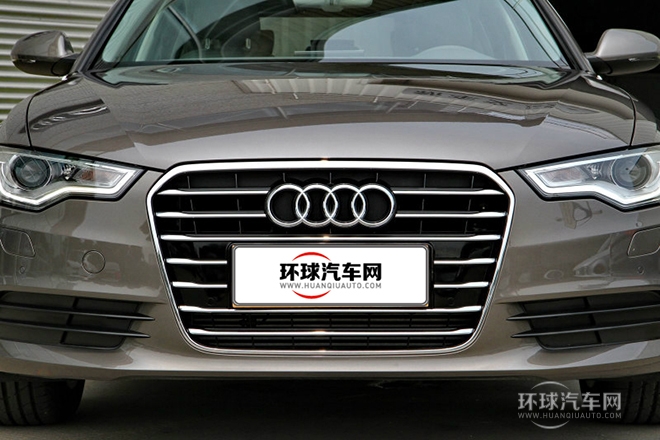 2014款 TFSI 標(biāo)準(zhǔn)型
