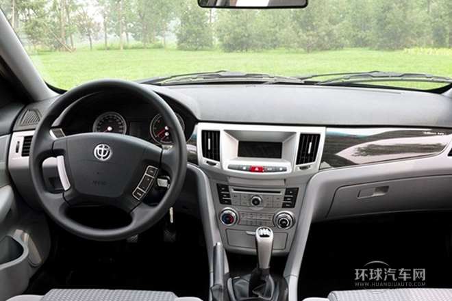 2011款 1.6L 手動舒適型