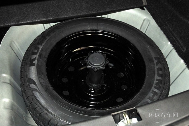 2011款 1.8L 自動(dòng)豪華型
