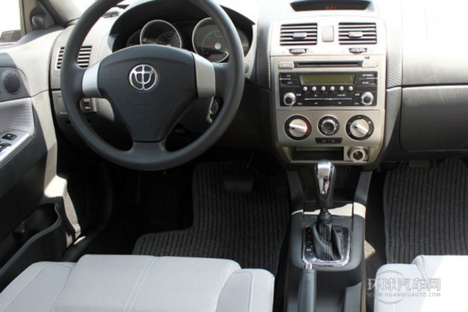 2010款 1.5L 自動(dòng)舒適型