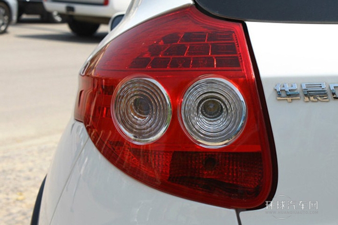 2010款 1.5L 自動(dòng)舒適型