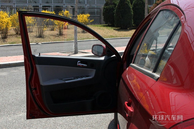 2010款 1.5L 自動舒適型
