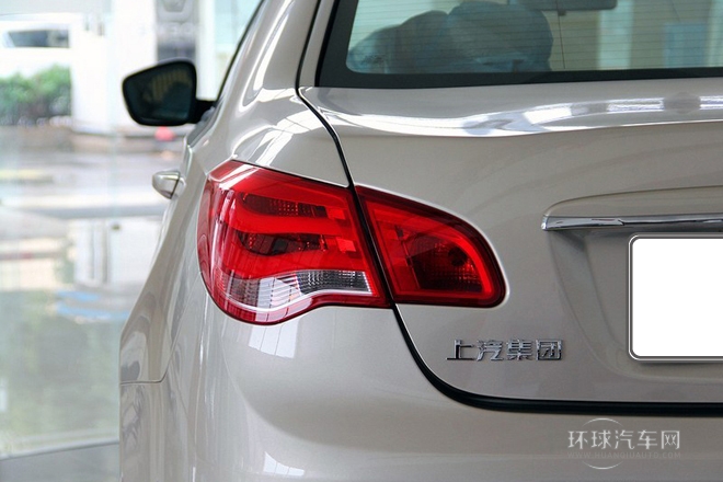2013款 550 1.8L 自動(dòng)啟智版