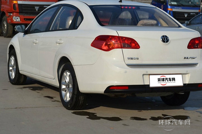 2011款 1.5L 自動(dòng)豪華型