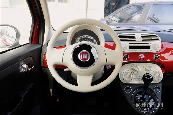 2011款 1.4L 時(shí)尚版