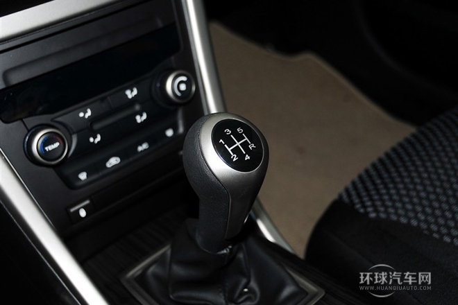 2013款 經(jīng)典版 550 1.8L 手動(dòng)風(fēng)尚型