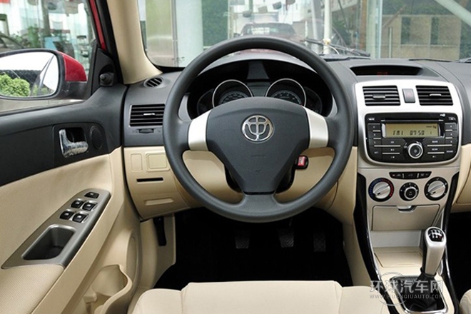 2011款 新銳版 1.5L 手動標(biāo)準(zhǔn)型