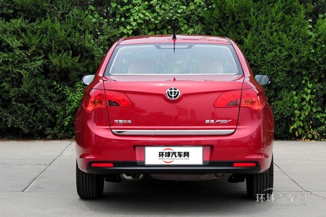 2011款 新銳版 1.5L 手動(dòng)標(biāo)準(zhǔn)型