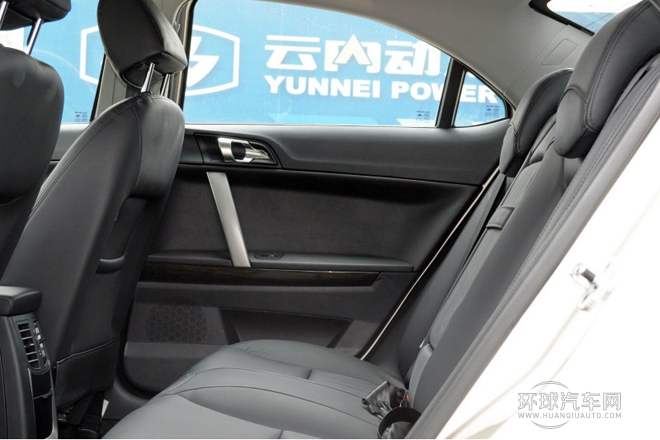 2013款 經(jīng)典版 550 1.8L 自動(dòng)風(fēng)尚型