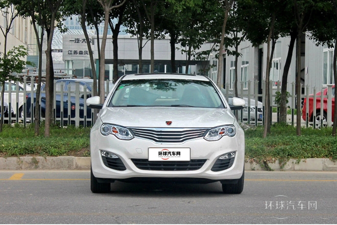 2013款 經(jīng)典版 550 1.8L 自動豪華型