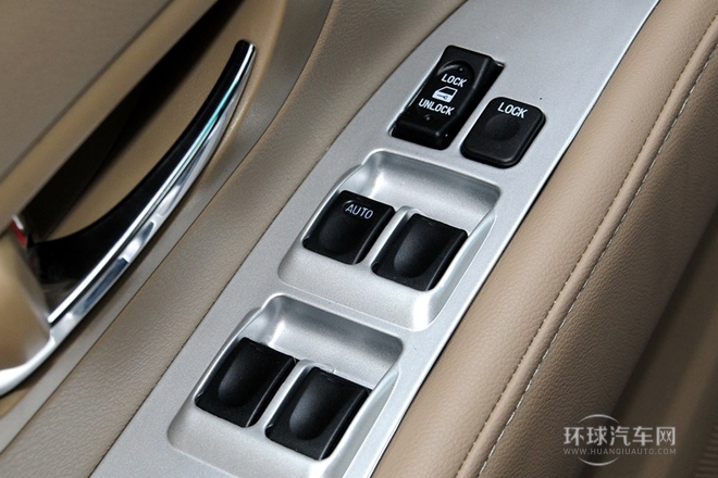 2013款 二代 2.4L 標準型