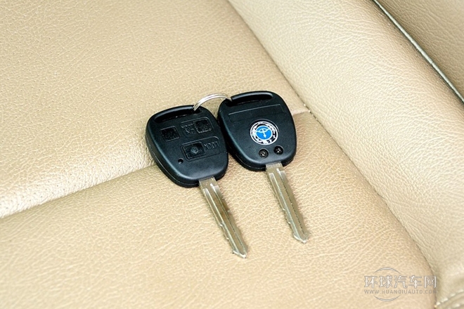 2013款 一代 2.4L 標(biāo)準(zhǔn)型