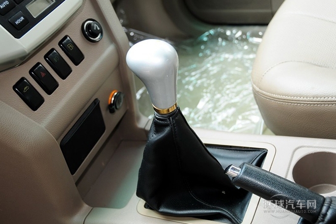 2013款 一代 2.4L 標(biāo)準(zhǔn)型
