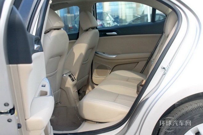 2014款 550S 1.8L 手動(dòng)智選版