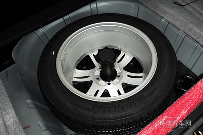 2011款 1.8T 手動(dòng)豪華型