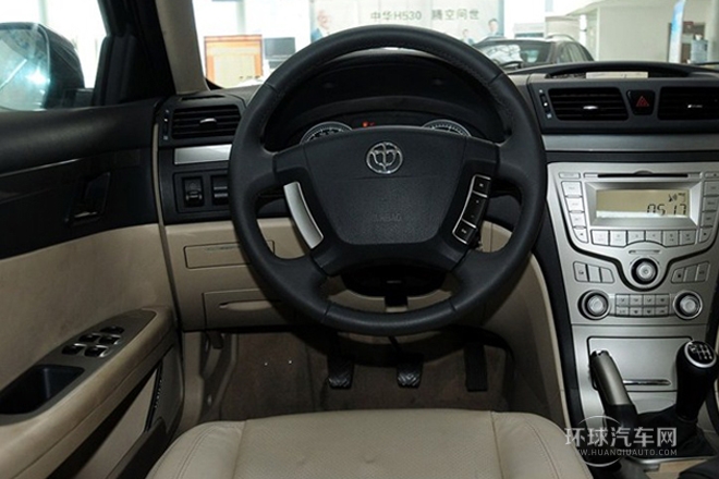2011款 1.8T 手動(dòng)豪華型