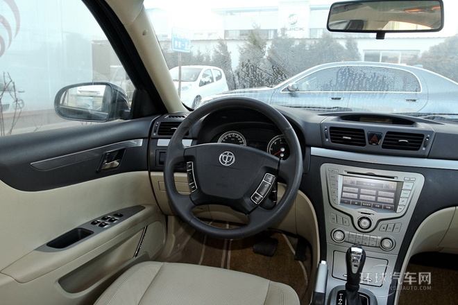 2011款 1.8T 自動旗艦版