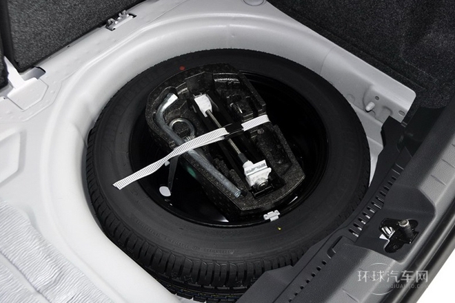2013款 1.2TSI 5門(mén)版Style